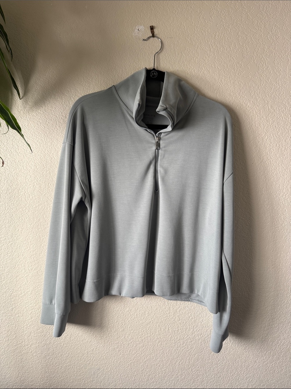 Women’s Athleta quarter zip size XL